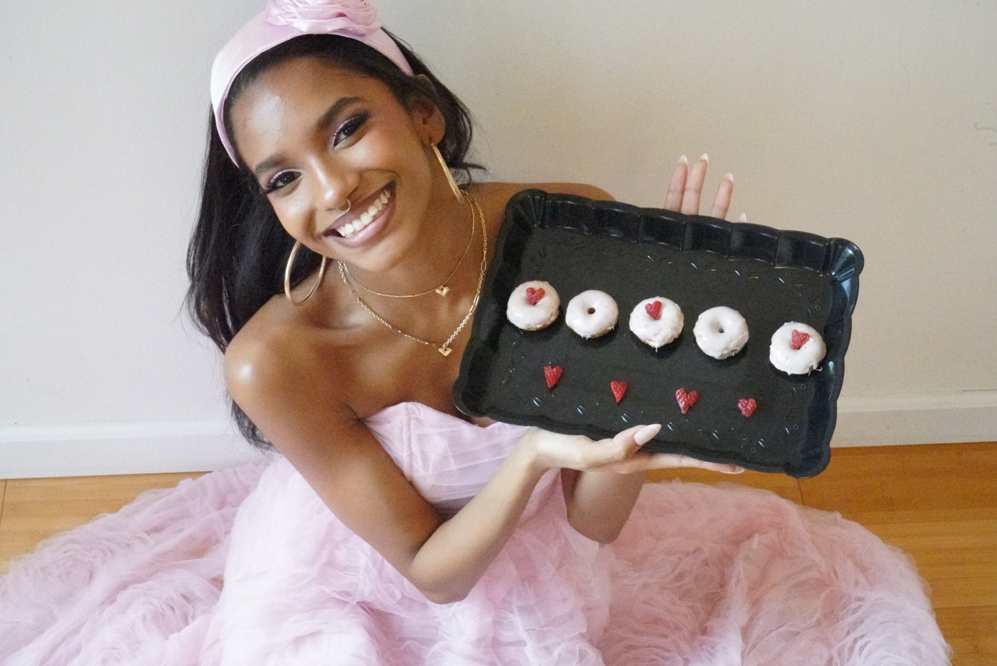 strawberry kisses donuts